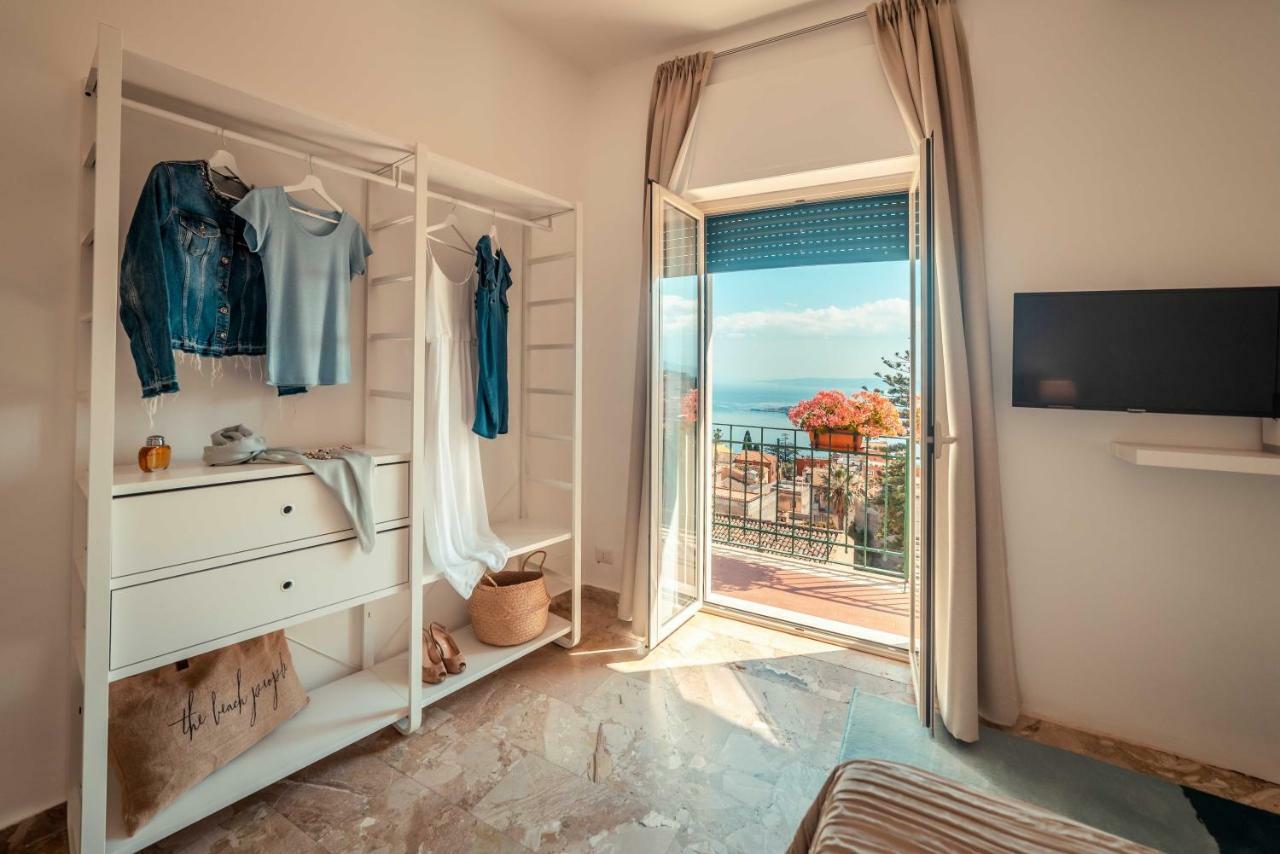 טאורמינה B&B Teatro Greco 39 מראה חיצוני תמונה